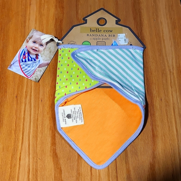 Organic Farm Buddies Bandana Bib - Picture 2 of 7